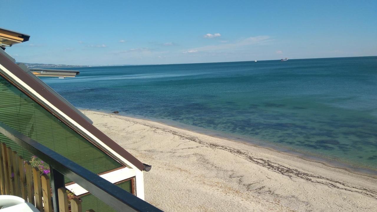 Hemingway Rooms In Happy Beach Varna Exteriér fotografie