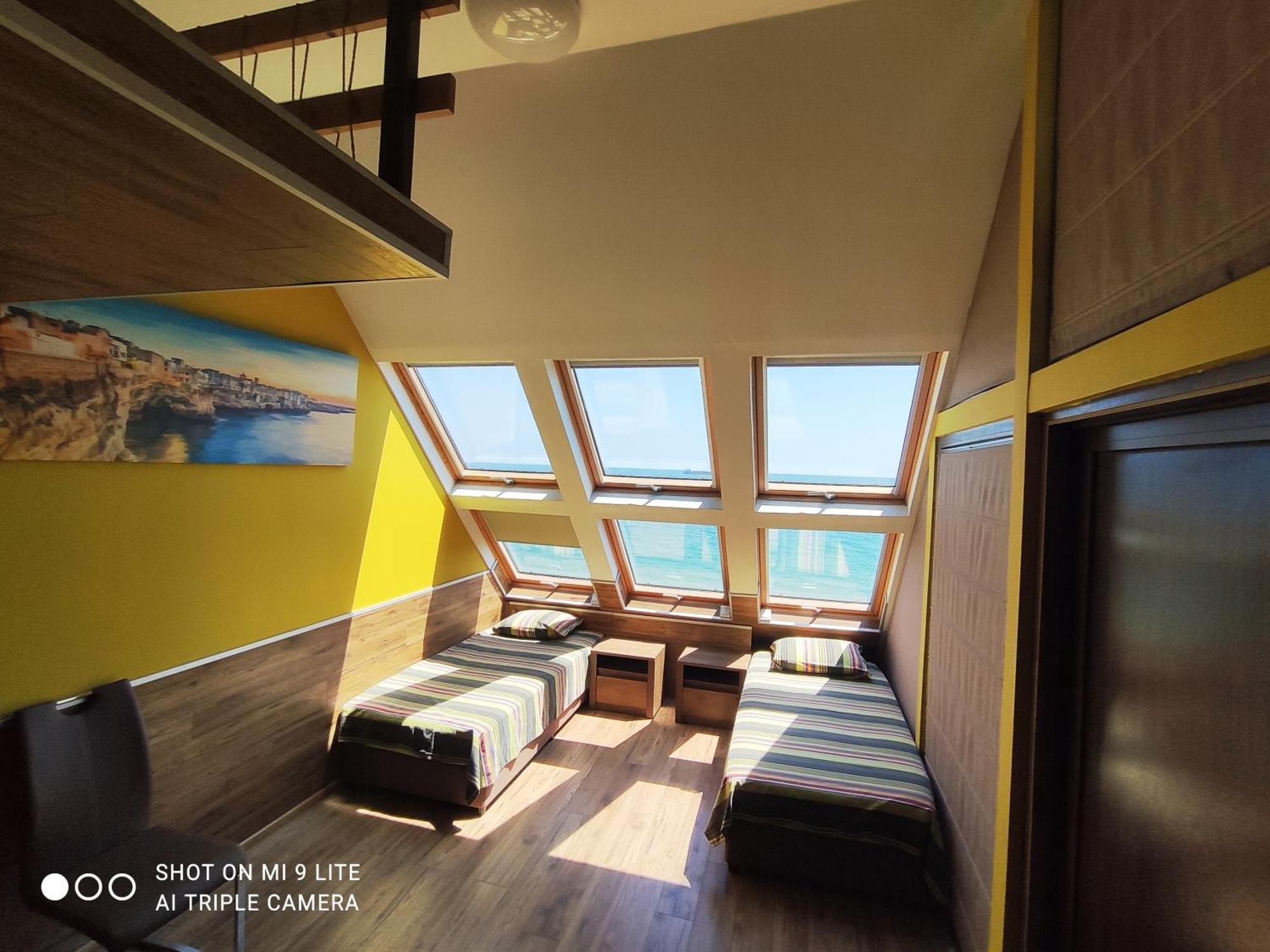Hemingway Rooms In Happy Beach Varna Exteriér fotografie