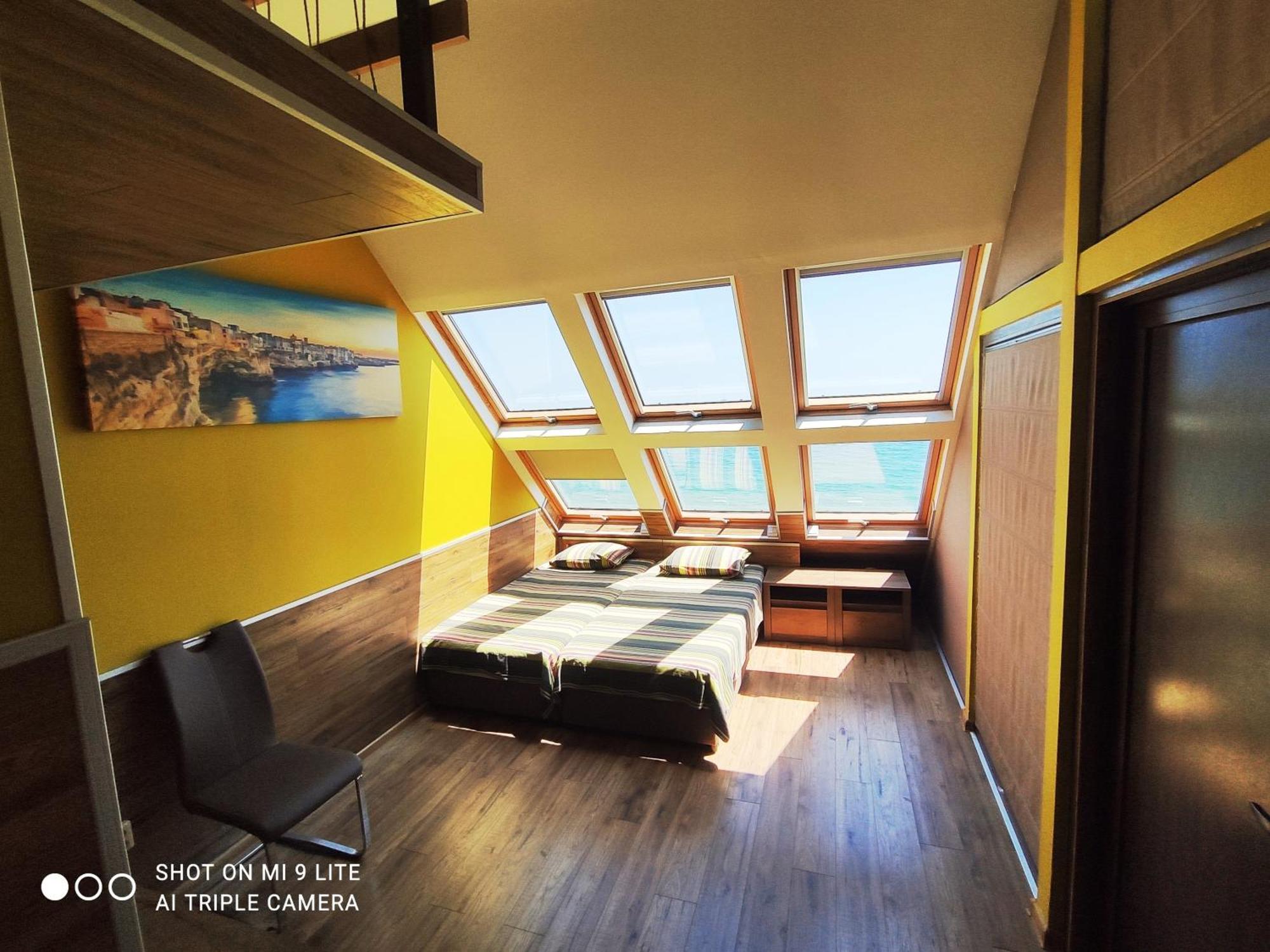 Hemingway Rooms In Happy Beach Varna Exteriér fotografie