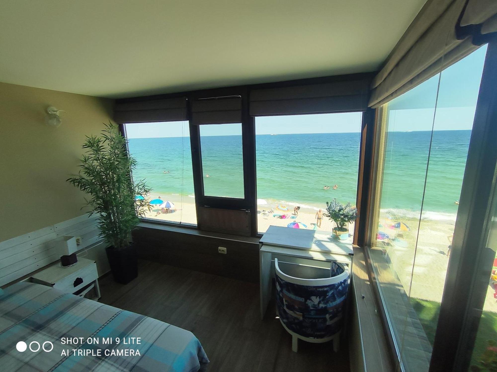 Hemingway Rooms In Happy Beach Varna Exteriér fotografie